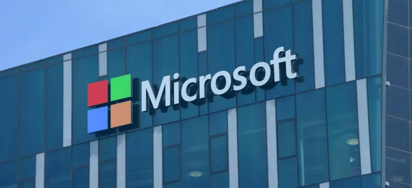 Microsoft 2.0: A Redefinição da Liderança Corporativa com Satya Nadella